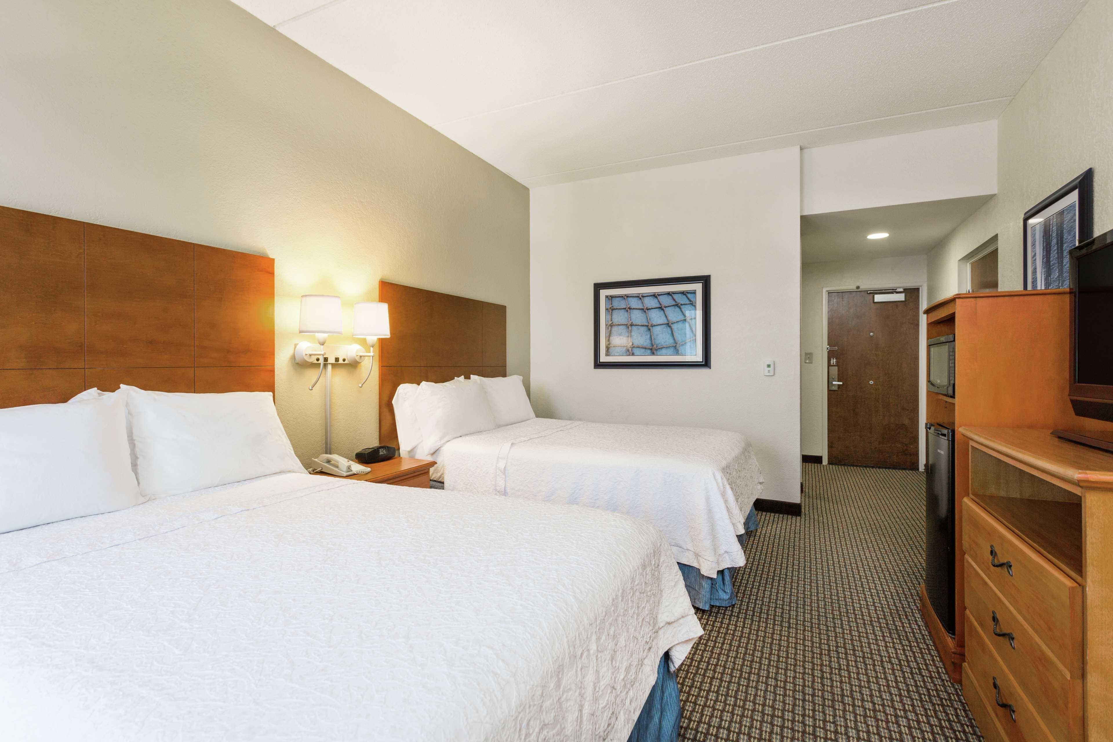Hampton Inn Morehead City Bagian luar foto