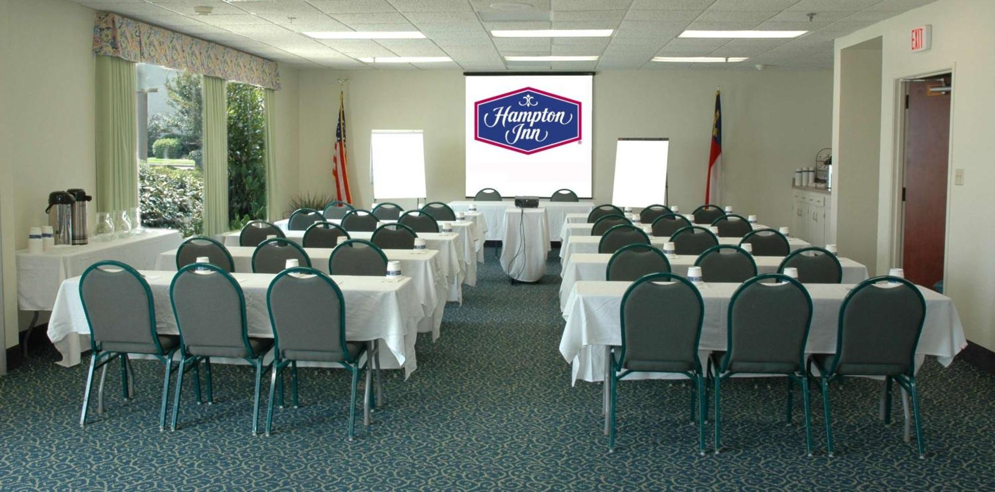 Hampton Inn Morehead City Bagian luar foto
