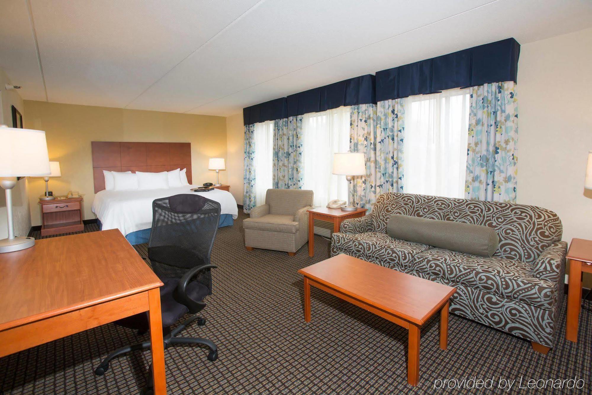 Hampton Inn Morehead City Bagian luar foto